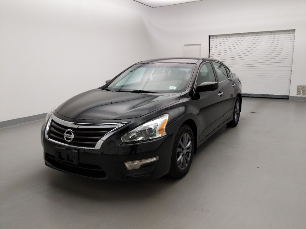 Used 2015 Nissan Altima Driver Front Bumper
