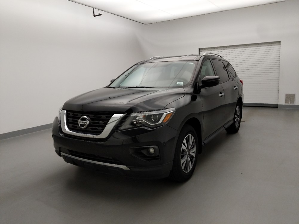Used 2017 Nissan Pathfinder Driver Front Bumper