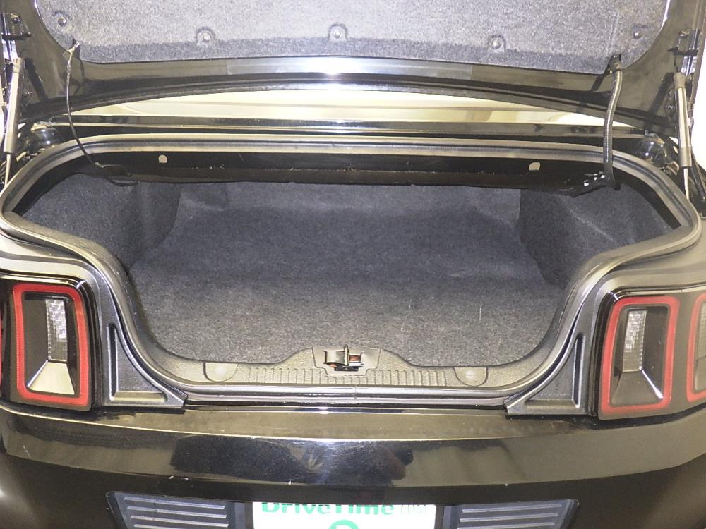 2014 Ford Mustang - Trunk
