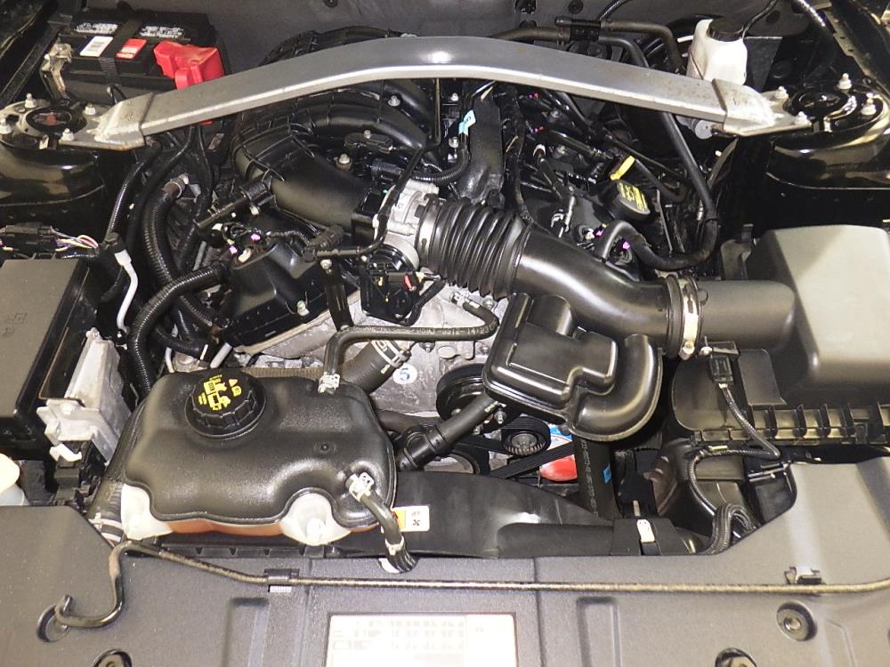 2014 Ford Mustang - Engine
