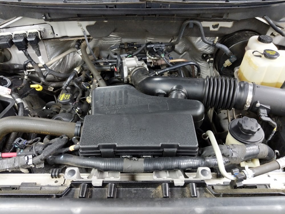 2010 Ford F-150 - Engine