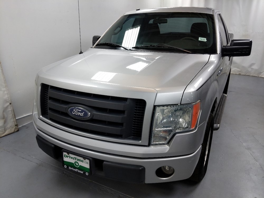 2010 Ford F-150 - Driver Front Hood