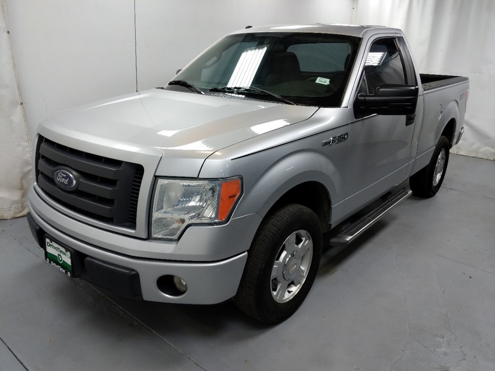 2010 Ford F-150 - Driver Front Bumper