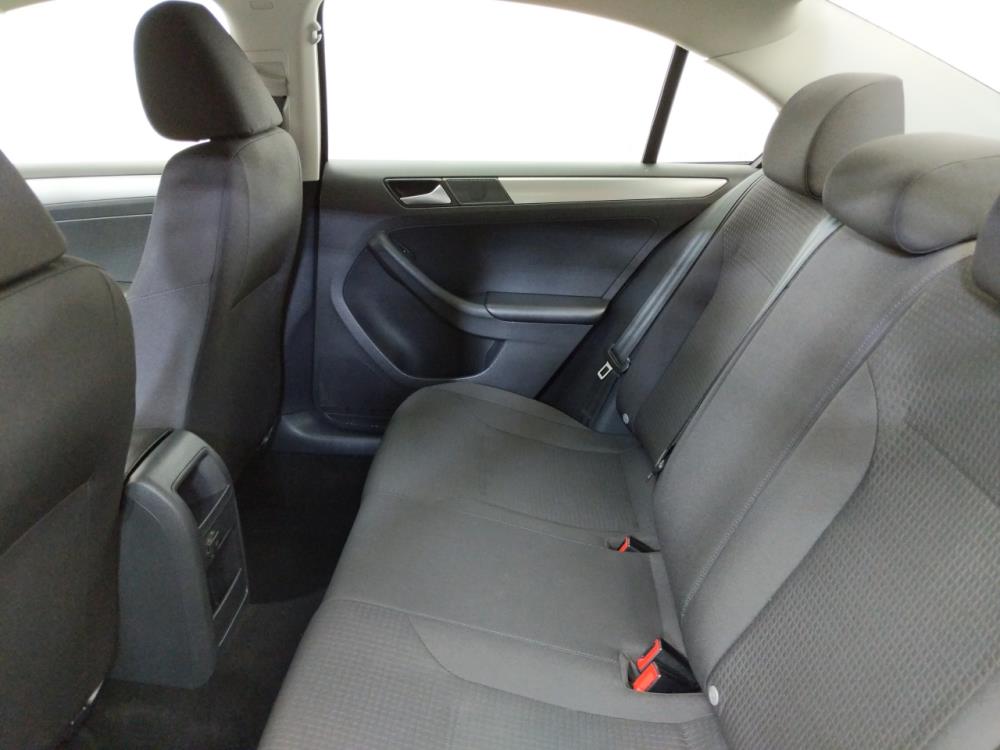 2016 Volkswagen Jetta - Driver Rear Seat