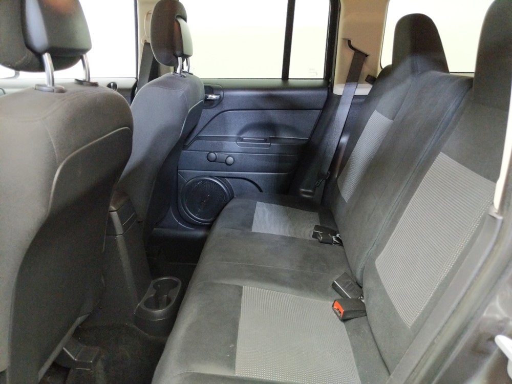 2015 Jeep Patriot - Driver Rear Seat