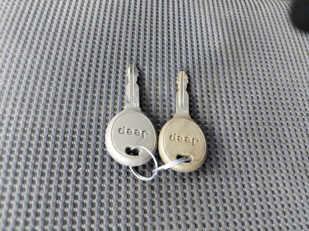 2015 Jeep Patriot - Keys