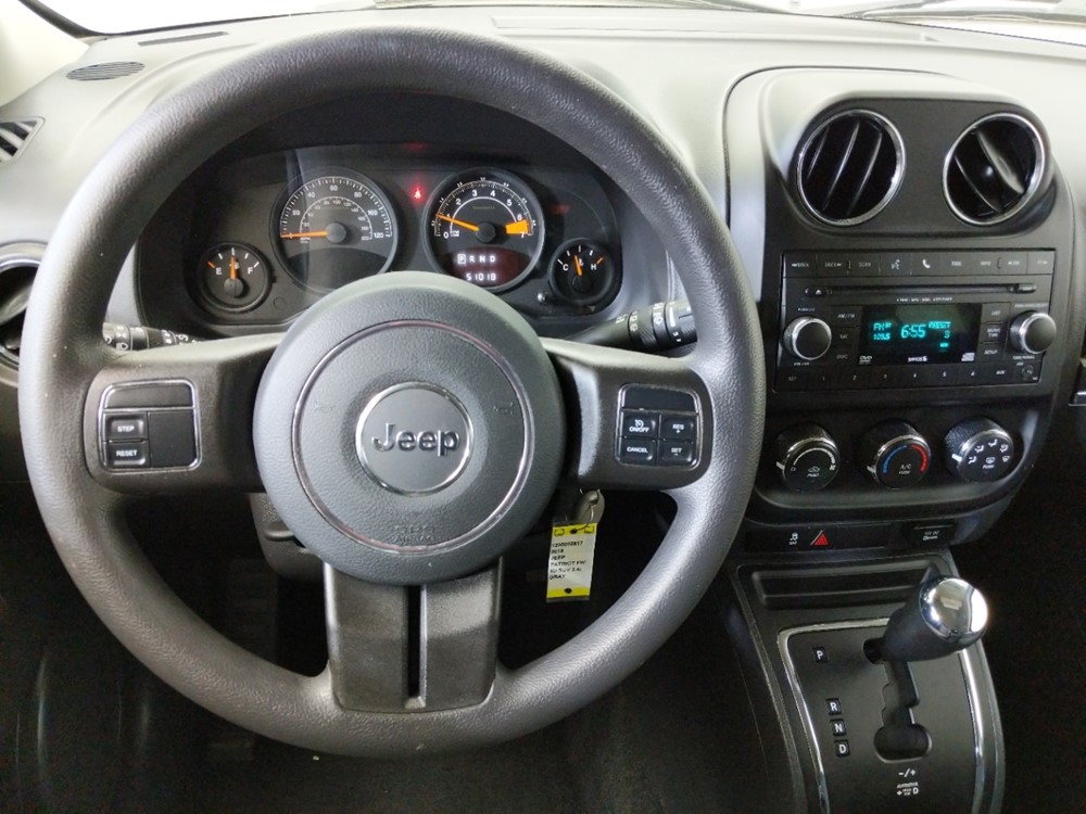 2015 Jeep Patriot - Driver Dash