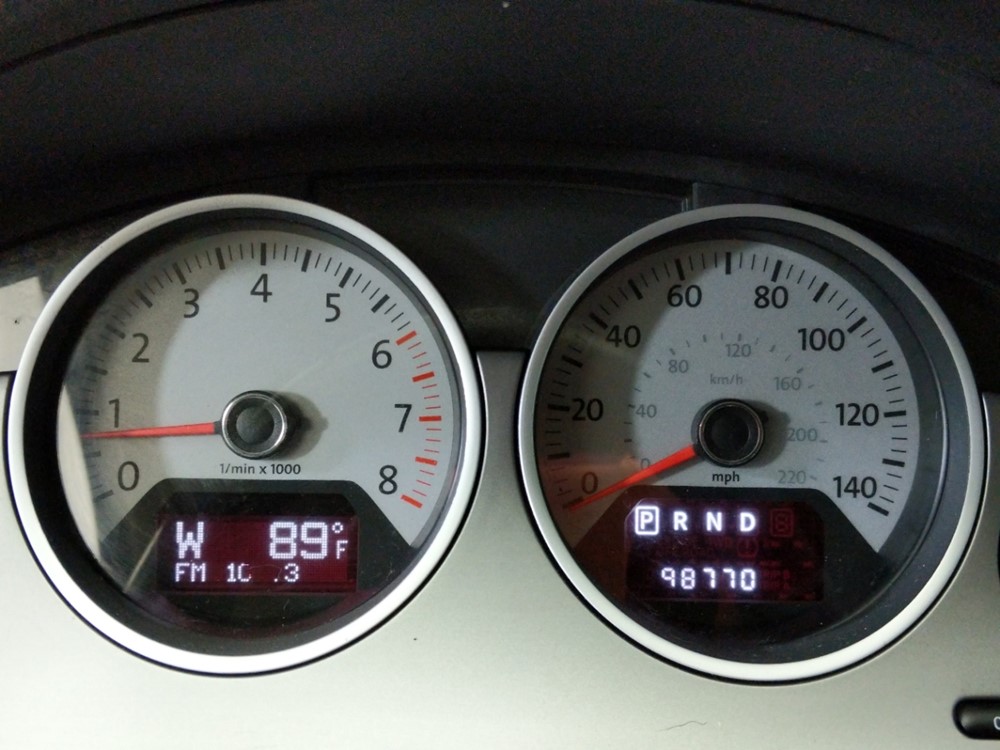 2012 Volkswagen Routan - Odometer Close Up