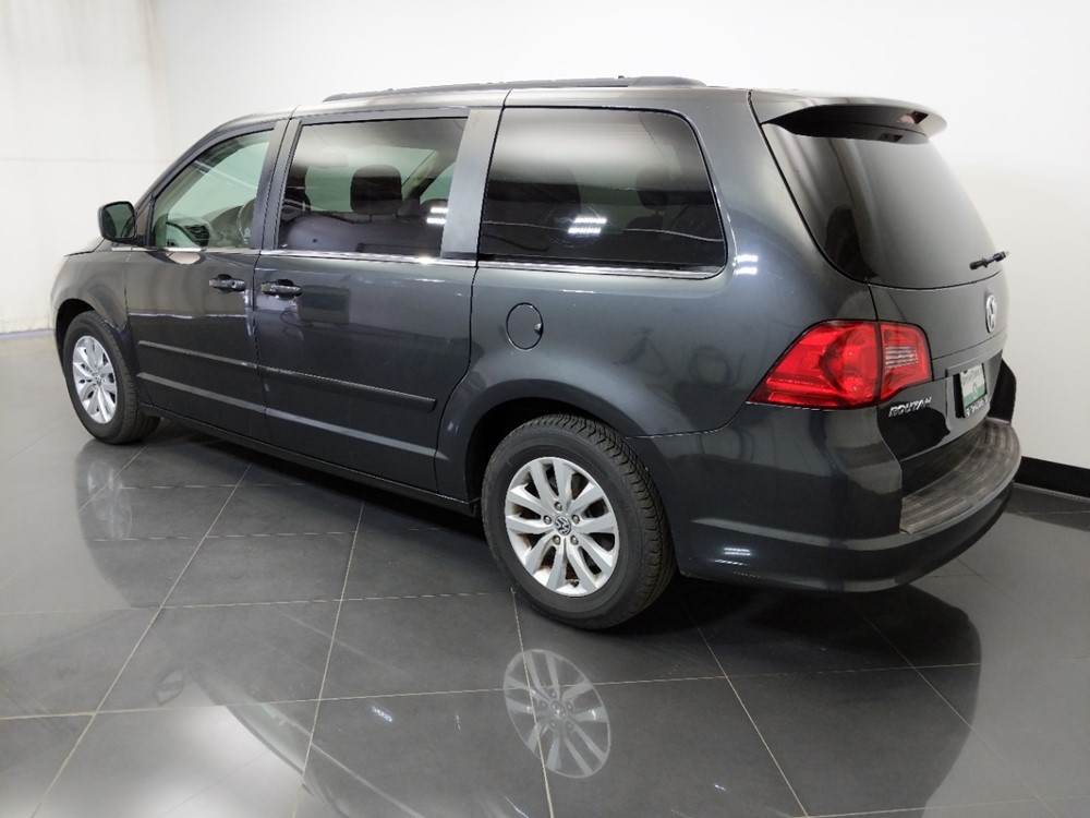 2012 Volkswagen Routan - Driver Rear Side