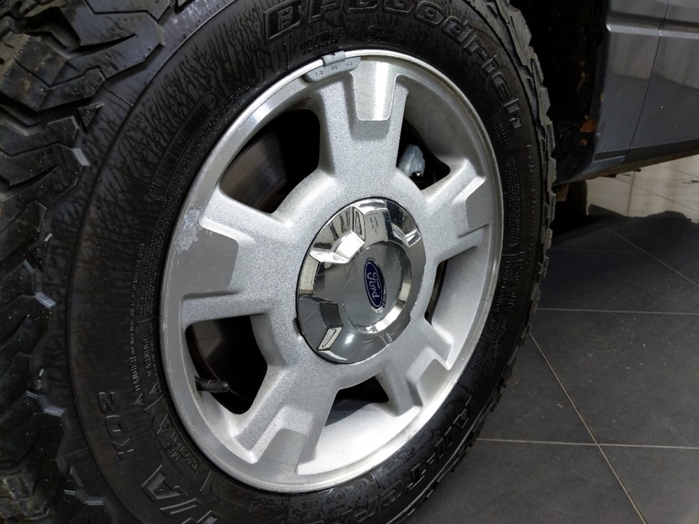 2011 Ford F-150 - Wheel