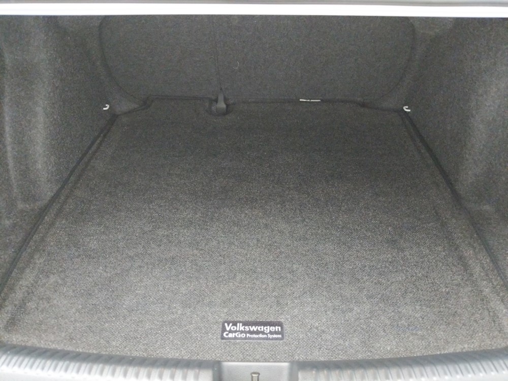 2015 Volkswagen Jetta - Trunk