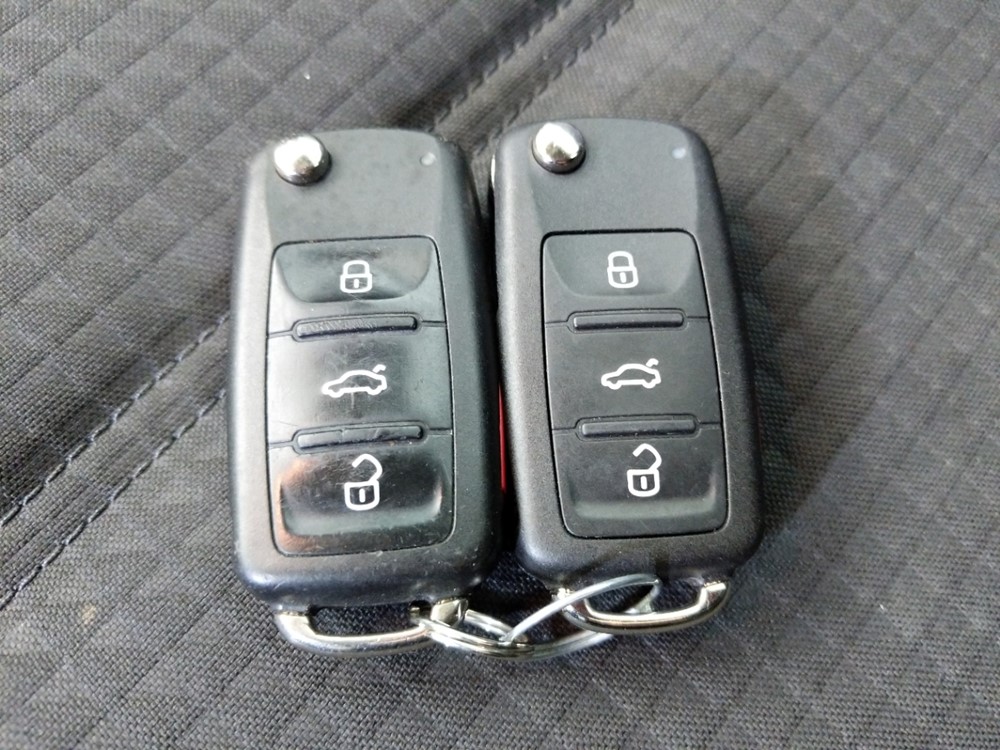 2015 Volkswagen Jetta - Keys