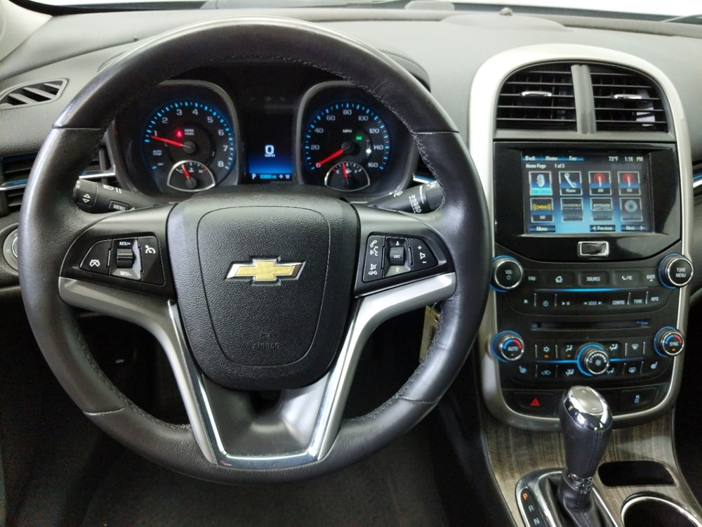 2014 Chevrolet Malibu - Driver Dash