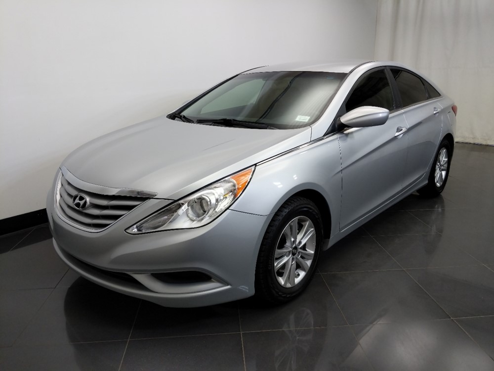 2013 Hyundai Sonata - Driver Front Bumper