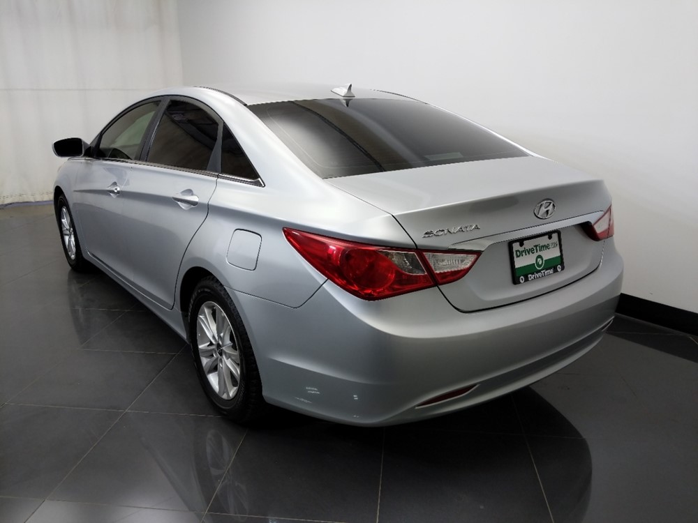 2013 Hyundai Sonata - Driver Rear Bumper