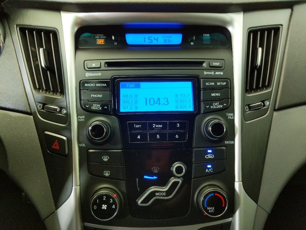 2013 Hyundai Sonata - Stereo Package