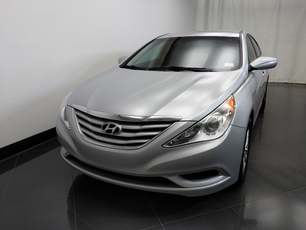 2013 Hyundai Sonata - Driver Front Hood