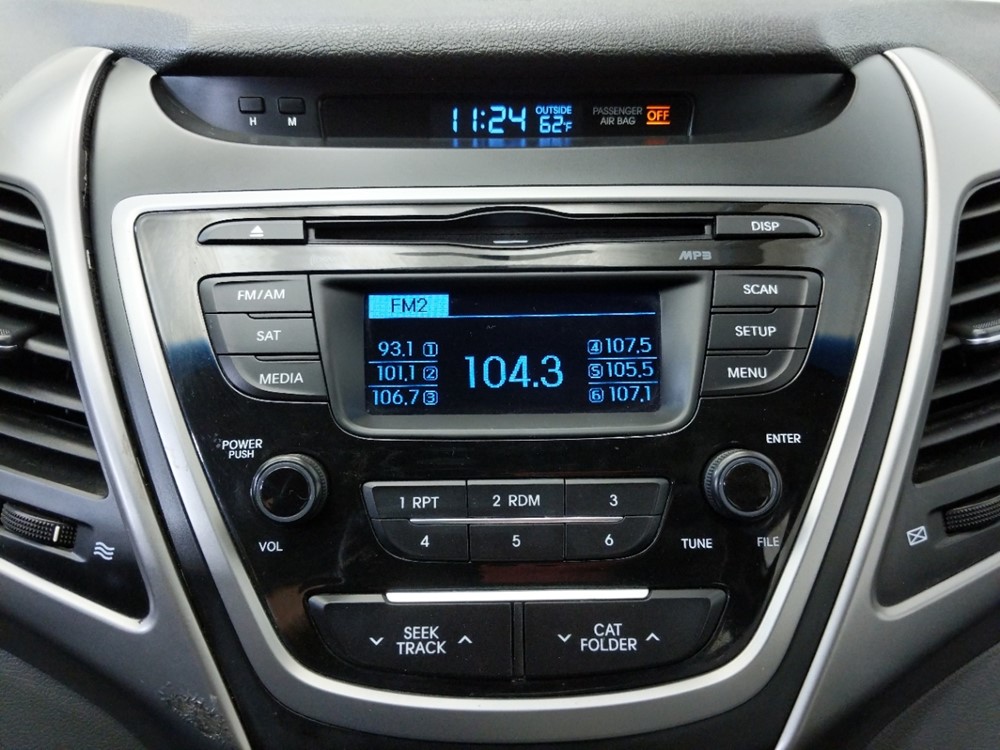 2016 Hyundai Elantra - Stereo Package