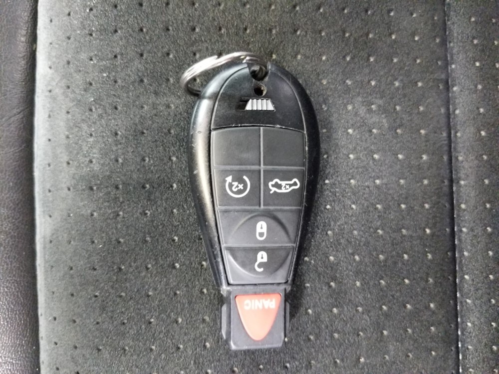 2010 Dodge Charger - Keys