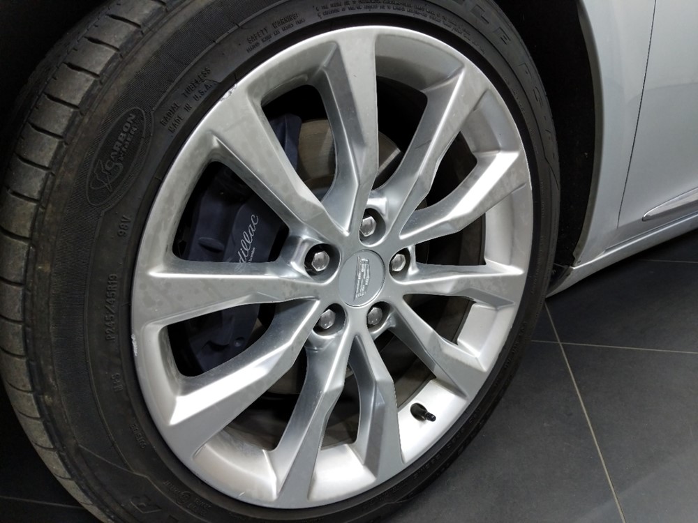 2017 Cadillac XTS - Wheel