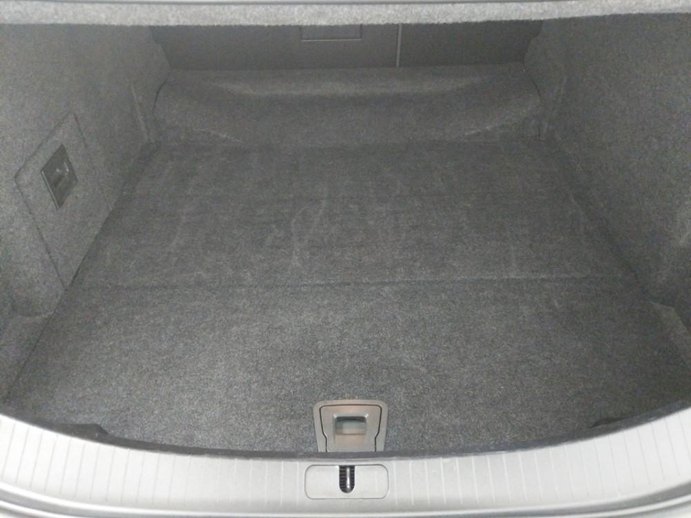 2017 Cadillac XTS - Trunk