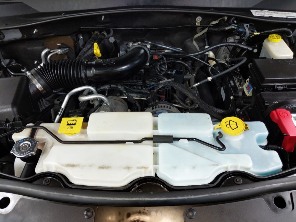 2012 Jeep Liberty - Engine