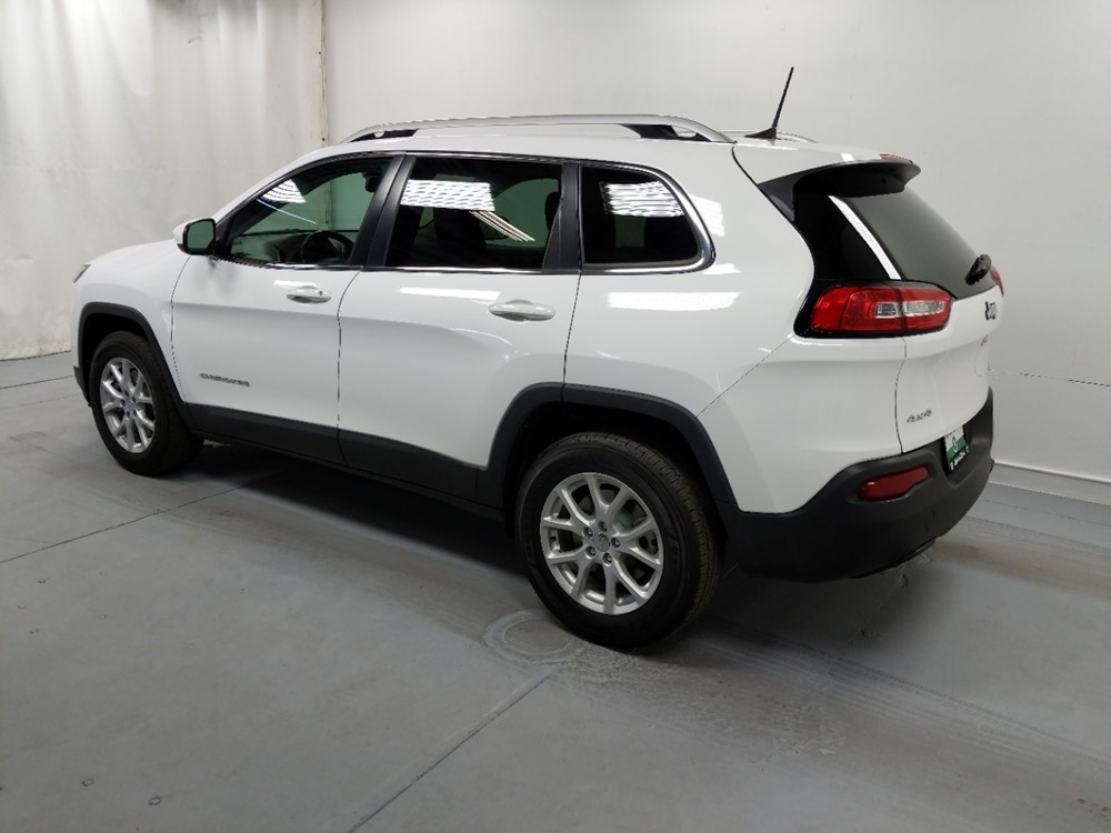 2017 Jeep Cherokee - Driver Rear Side
