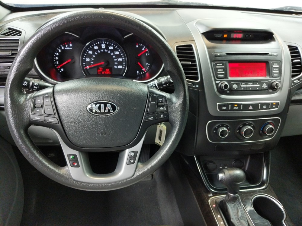 2014 Kia Sorento - Driver Dash