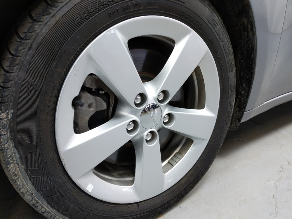 2016 Dodge Dart - Wheel