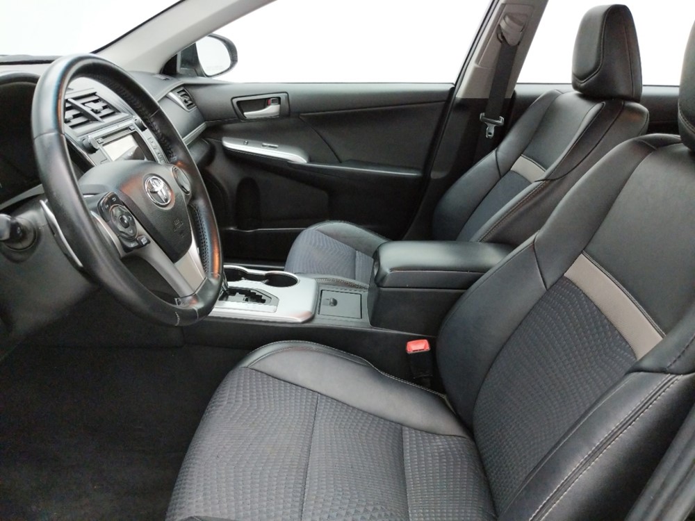 2014 Toyota Camry - Driver Front Seat