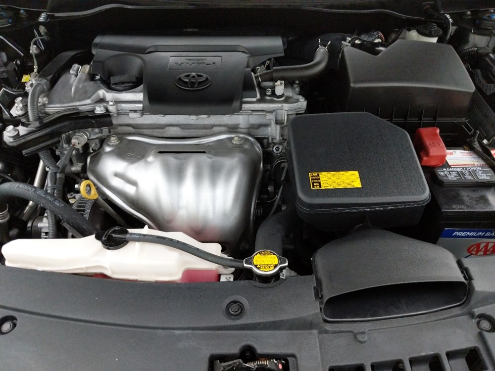 2014 Toyota Camry - Engine