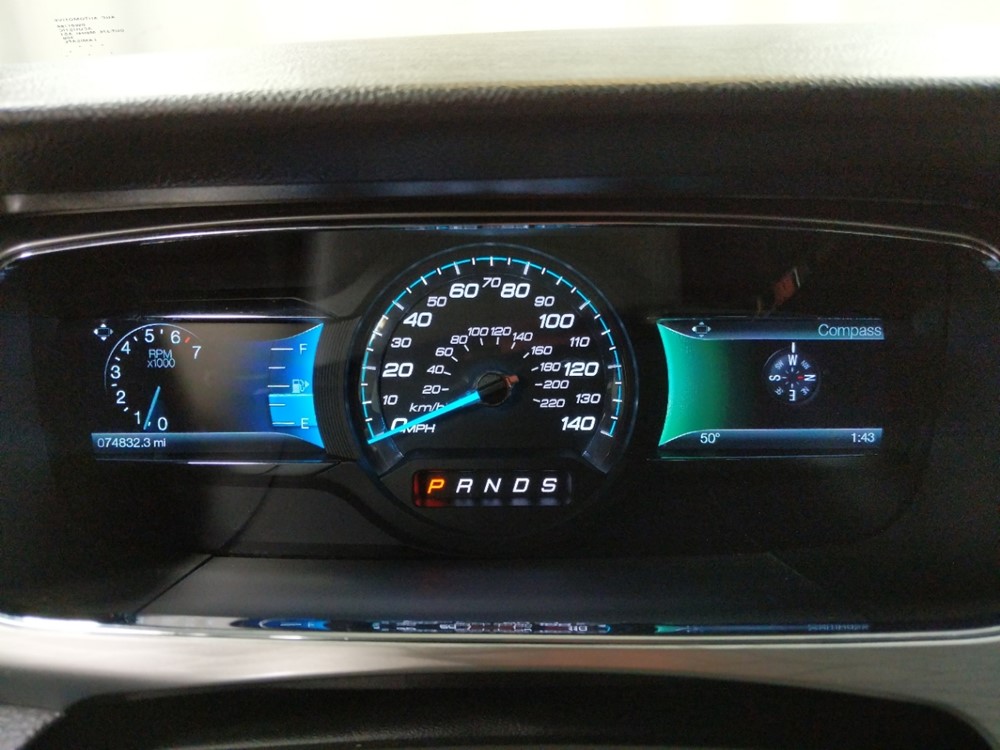 2016 Ford Taurus - Stereo Package