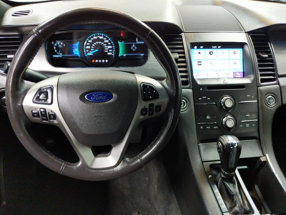 2016 Ford Taurus - Driver Dash