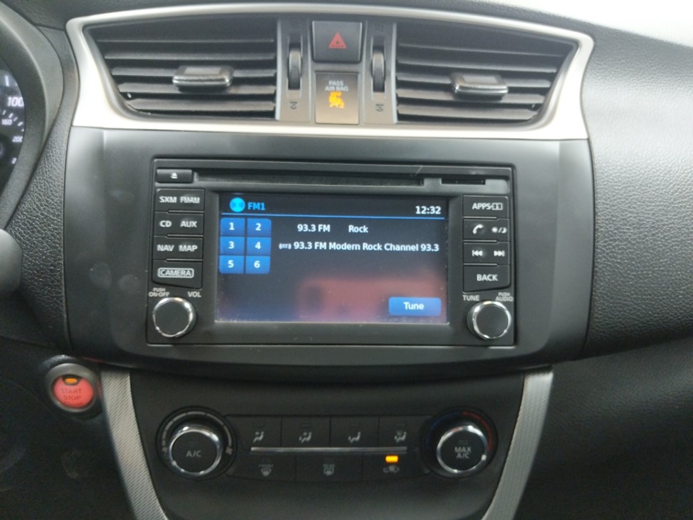 2015 Nissan Sentra - Stereo Package