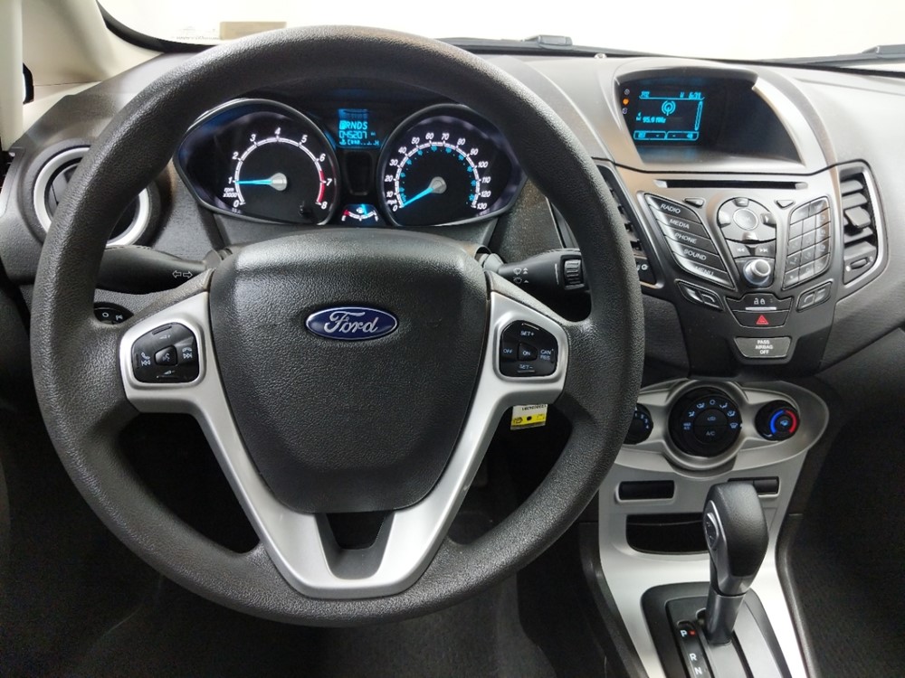 2017 Ford Fiesta - Driver Dash