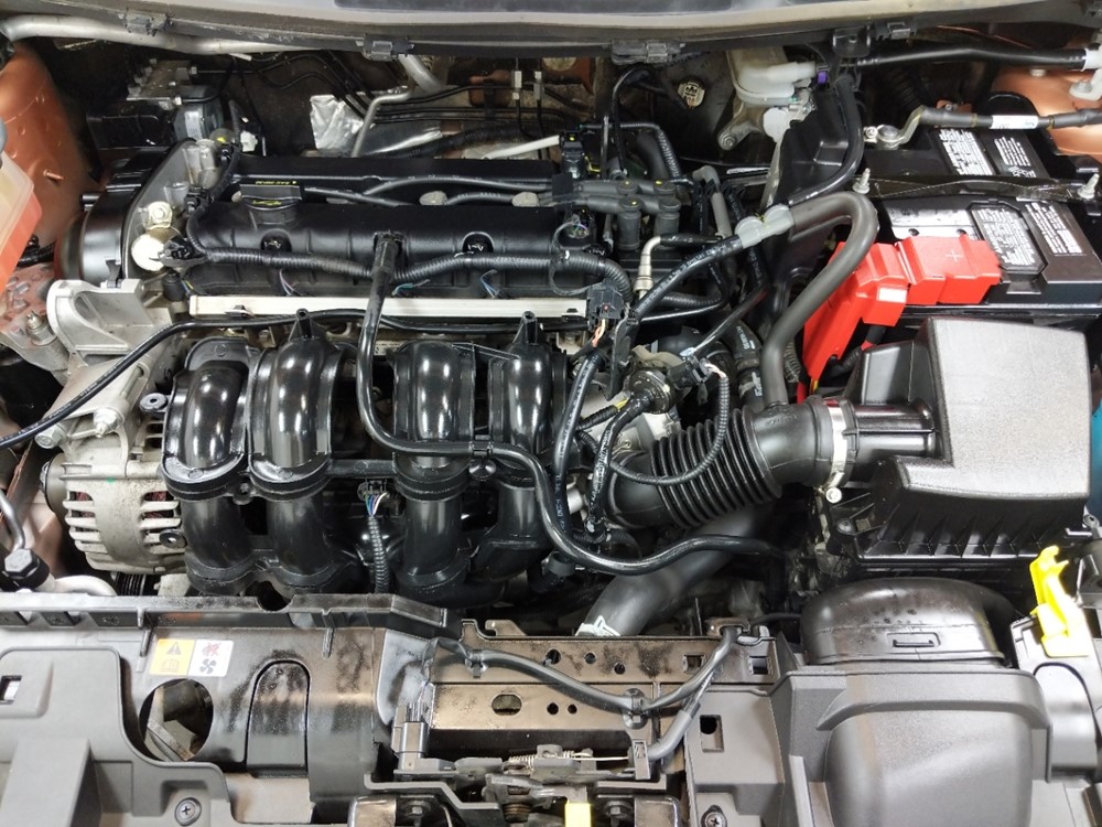 2017 Ford Fiesta - Engine