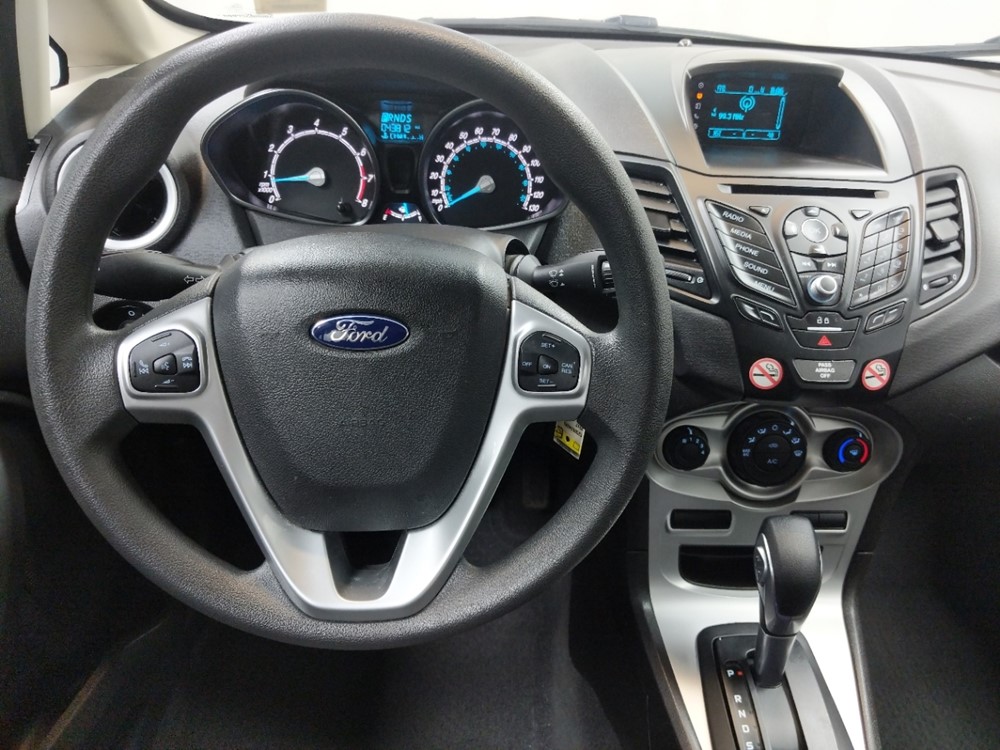 2017 Ford Fiesta - Driver Dash
