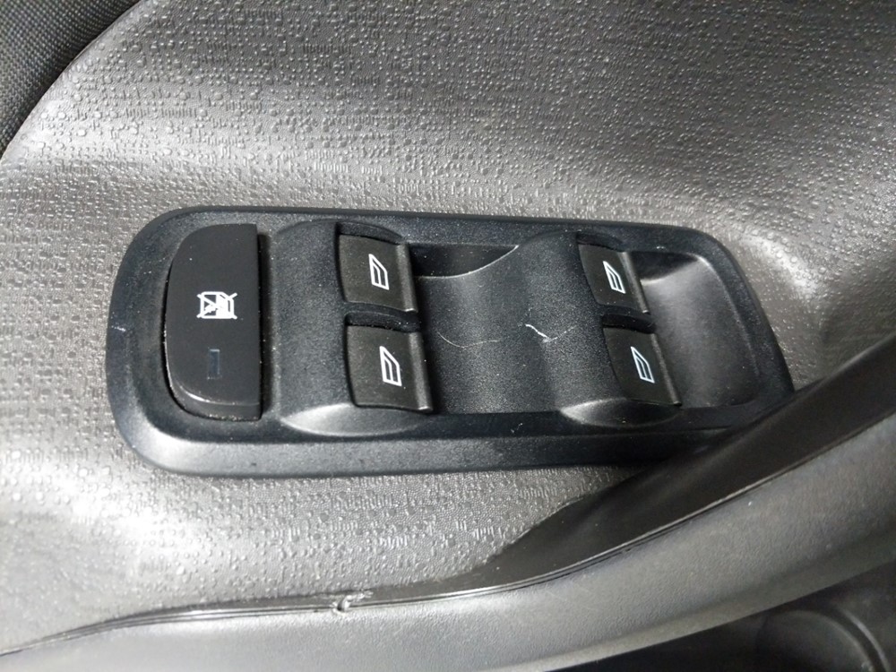 2017 Ford Fiesta - Driver Power Windows/Lock Control