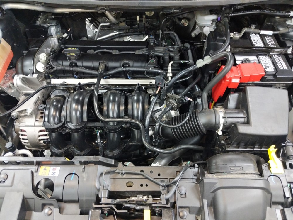 2017 Ford Fiesta - Engine