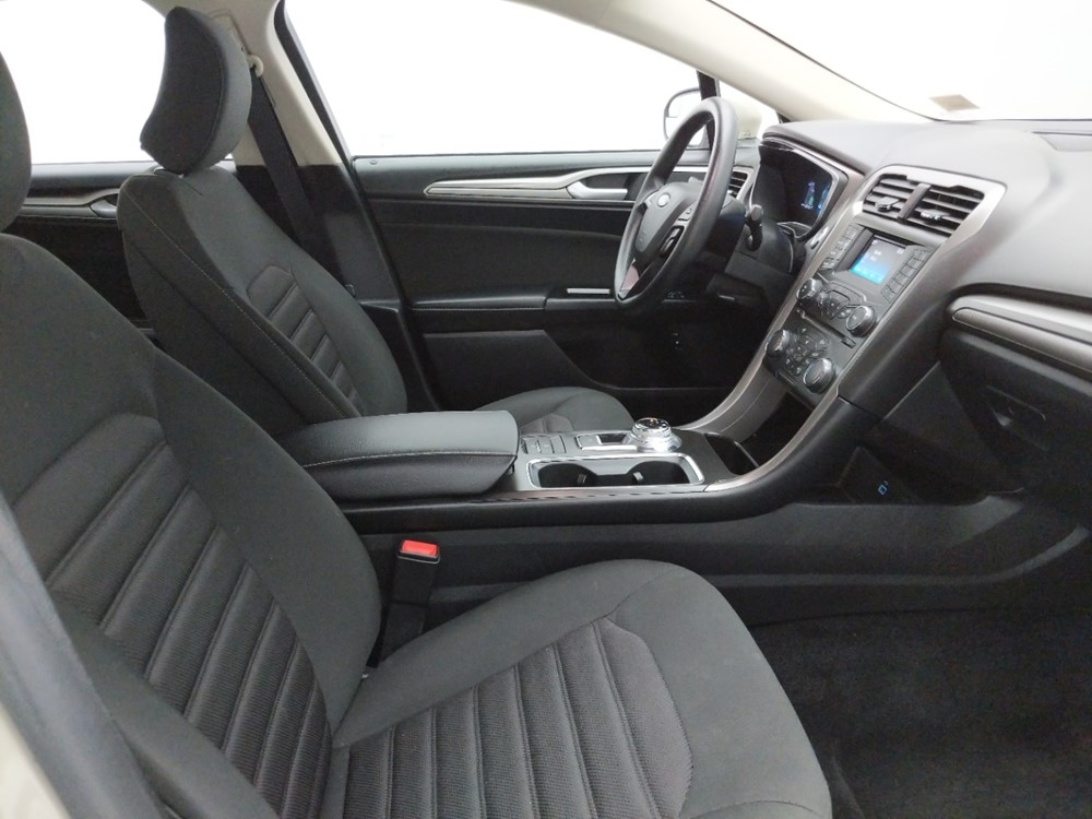 2017 Ford Fusion - Passenger Front Seat