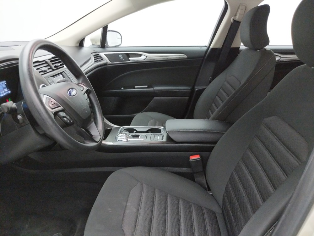 2017 Ford Fusion - Driver Front Seat