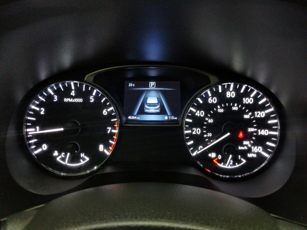 2017 Nissan Pathfinder - Odometer Close Up