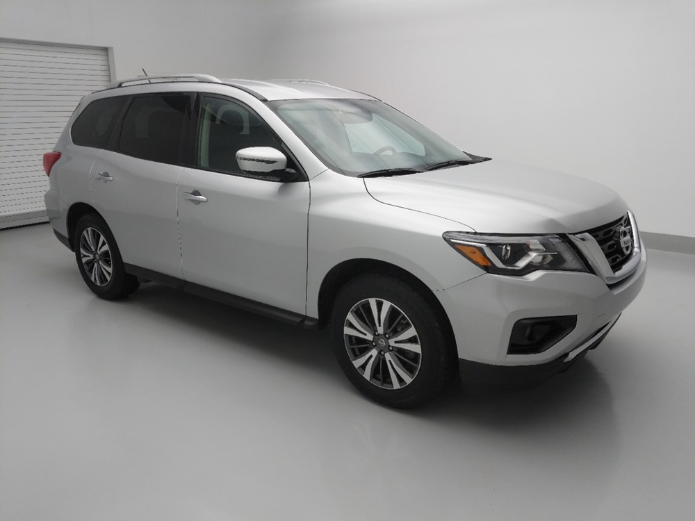 2017 Nissan Pathfinder - Passenger Front Side