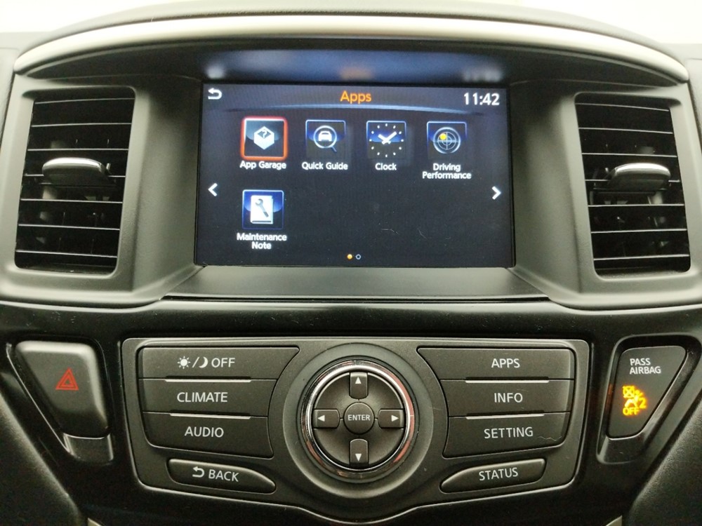 2017 Nissan Pathfinder - Stereo Package