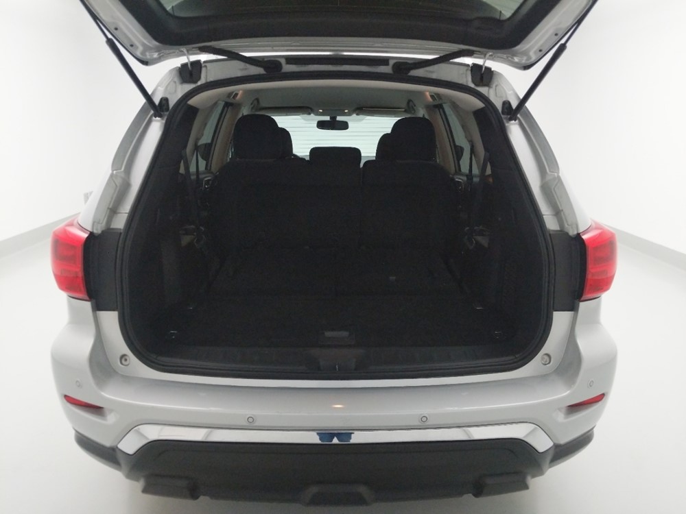 2017 Nissan Pathfinder - Trunk