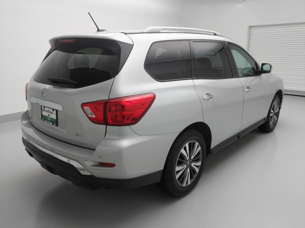 2017 Nissan Pathfinder - Passenger Rear Bumper