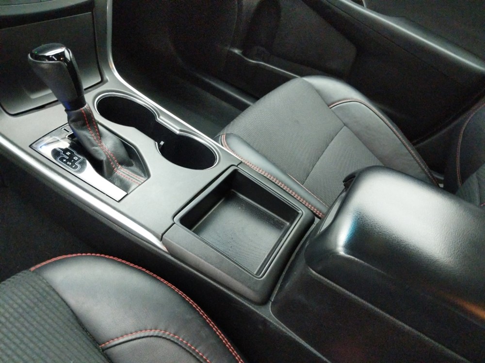 2016 Toyota Camry - Center Console/Cup Holders