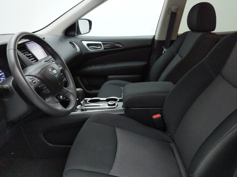 2017 Nissan Pathfinder - Driver Front Seat