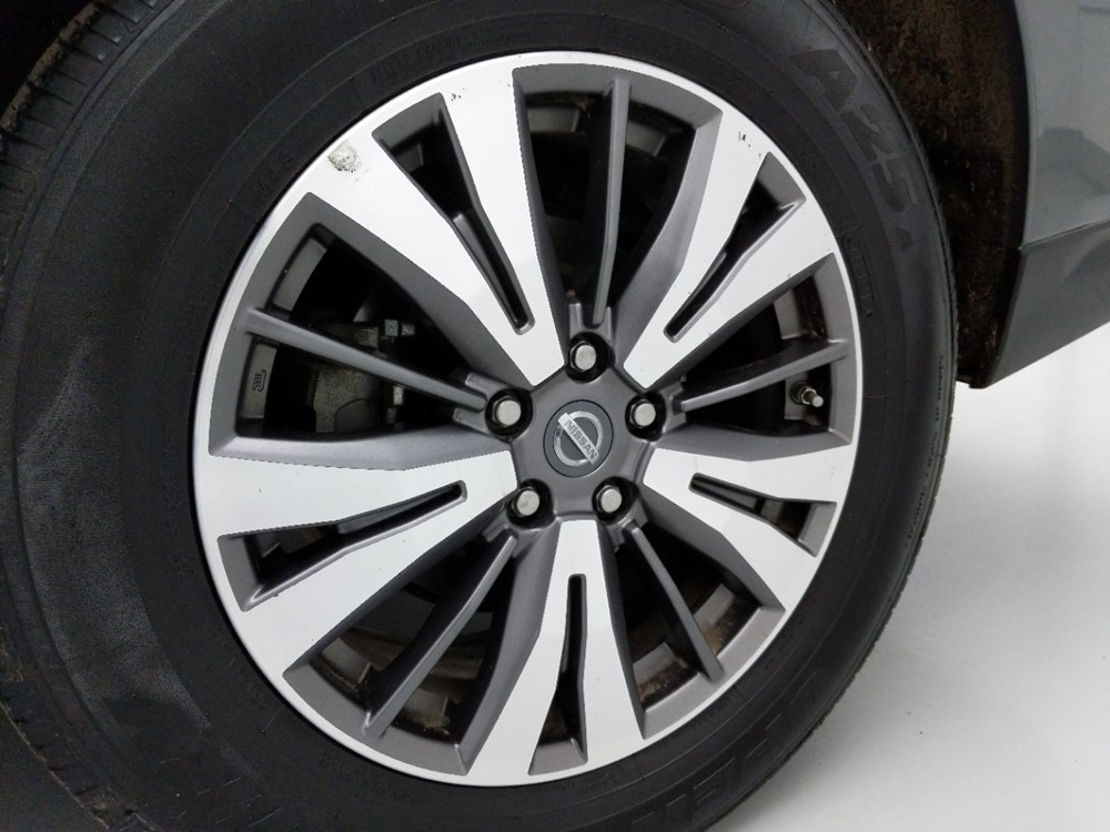2017 Nissan Pathfinder - Wheel
