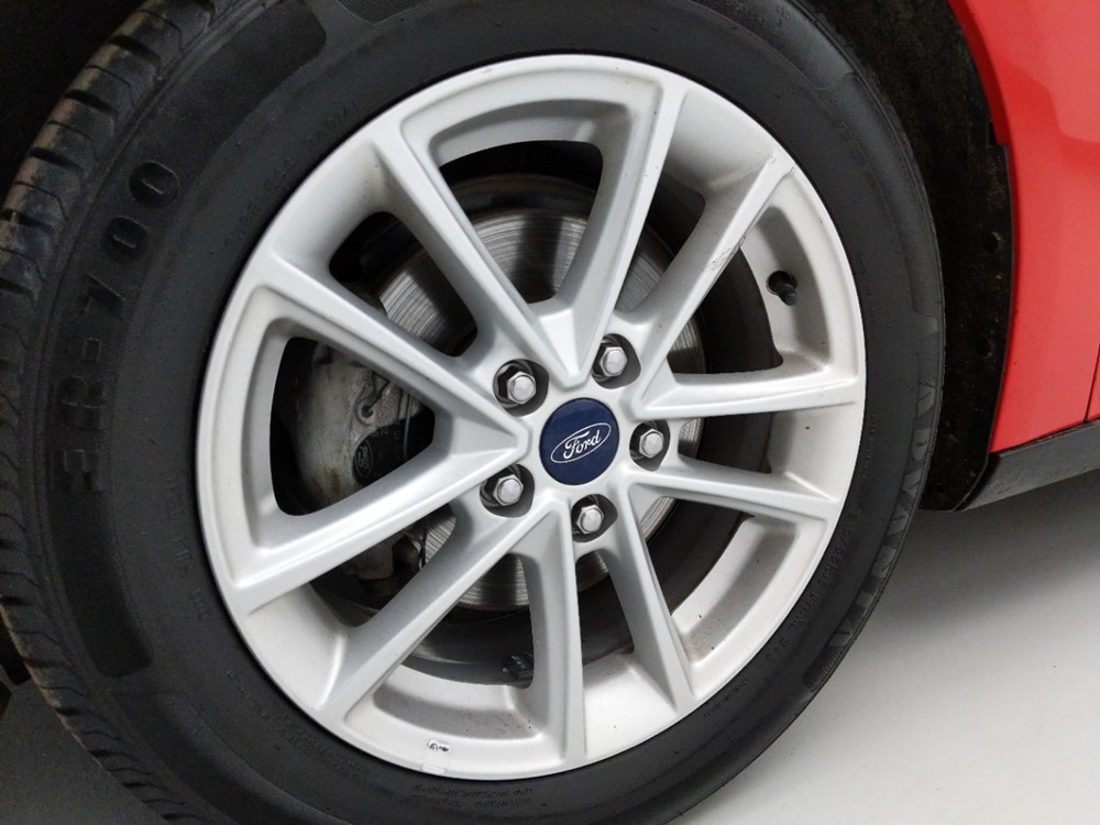 2017 Ford Focus - Wheel